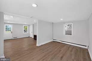 517 Maple St, Bristol, PA 19007 - Photo 13