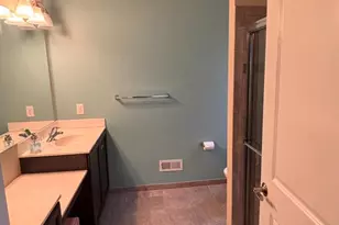 232 Saddlebrook Dr, Bensalem, PA 19020 - Photo 9