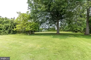 38 Chestnut Valley Dr, Doylestown, PA 18901 - Photo 43