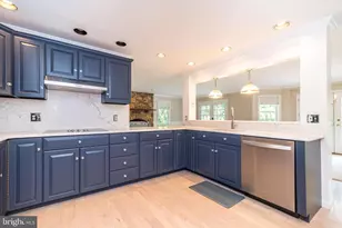 38 Chestnut Valley Dr, Doylestown, PA 18901 - Photo 7