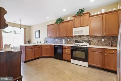 185 Reagan Drive, Sellersville, PA 18960 - Photo 13