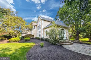 22 Pheasant Run Rd, New Hope, PA 18938 - Photo 3