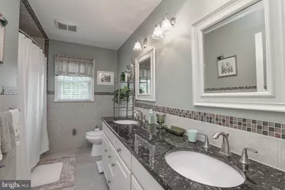 451 Knollbrook Drive, Langhorne, PA 19047 - Photo 29