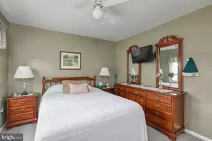 451 Knollbrook Dr, Langhorne, PA 19047 - Photo 25