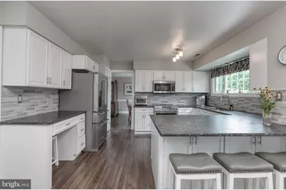 451 Knollbrook Drive, Langhorne, PA 19047 - Photo 13