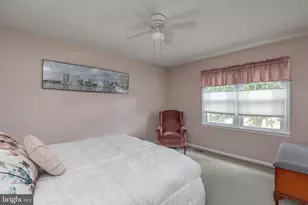 451 Knollbrook Dr, Langhorne, PA 19047 - Photo 27