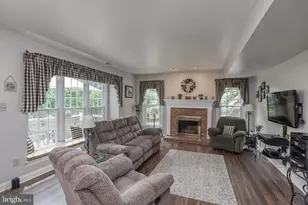 451 Knollbrook Dr, Langhorne, PA 19047 - Photo 15