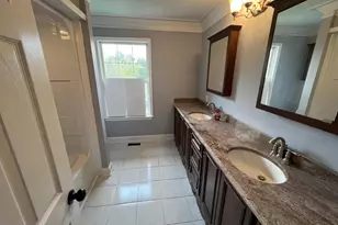 272 Sequoia Dr, Newtown, PA 18940 - Photo 9