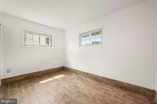 26 Inlet Rd, Levittown, PA 19057 - Photo 15