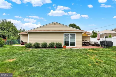 42 Burning Bush Lane, Levittown, PA 19054 - Photo 3