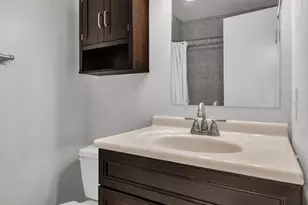 20 Gatehouse Ln, Doylestown, PA 18901 - Photo 17