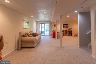 2615 Fallow Hill Ln, Jamison, PA 18929 - Photo 27