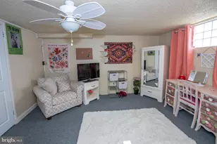 27 N Midway Ave, Feasterville-Trevose, PA 19053 - Photo 39