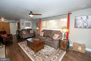 27 N Midway Ave, Feasterville-Trevose, PA 19053 - Photo 7