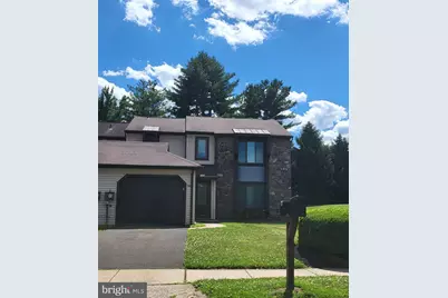 744 Newbury Court, Southampton, PA 18966 - Photo 1