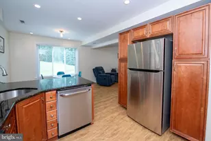 744 Newbury Ct, Southampton, PA 18966 - Photo 9