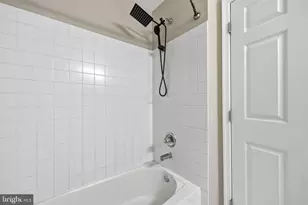 105 Eagle Ct, Jamison, PA 18929 - Photo 25