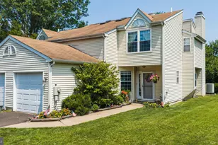 19 Kern Dr, Perkasie, PA 18944 - Photo 1