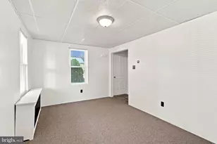 115 S 4th St, Perkasie, PA 18944 - Photo 23