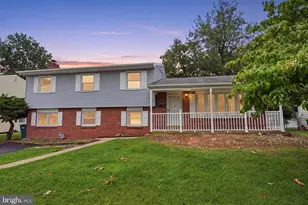 131 Louise Dr, Morrisville, PA 19067 - Photo 1