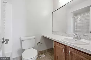 513 Stanford Rd, Fairless Hills, PA 19030 - Photo 33