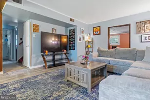 589 Doloro Dr, Morrisville, PA 19067 - Photo 5