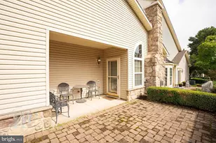 126 Fairway Dr, Warminster, PA 18974 - Photo 25