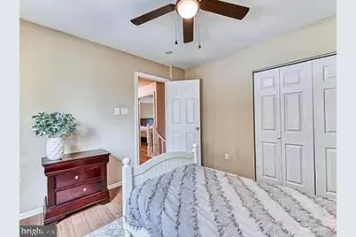 110 Hilltop Court, Langhorne, PA 19047 - Photo 17