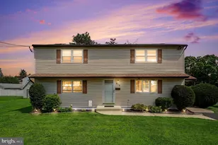 215 Maple St, Warminster, PA 18974 - Photo 1