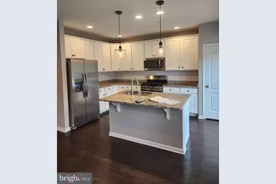 2207 Evin Dr, Warrington, PA 18976 - Photo 9
