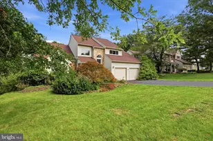 216 Cassandra Dr, Chalfont, PA 18914 - Photo 3