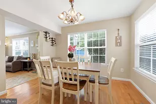 5484 Rinker Cir, Doylestown, PA 18902 - Photo 9