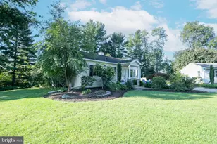 22 Elm Terrace, Doylestown, PA 18901 - Photo 5