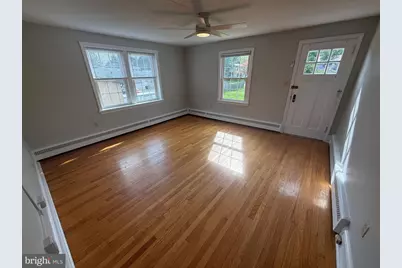 50 Walnut Ave #2B, Newtown, PA 18940 - Photo 3