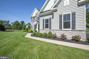 2 Oxford Ln, Doylestown, PA 18901 - Photo 59