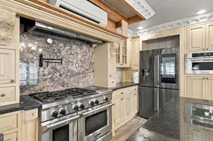 17 Jolly Ln, Levittown, PA 19055 - Photo 15