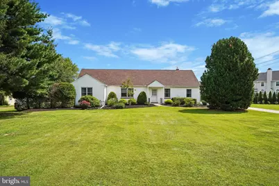 121 Eagle Road, Newtown, PA 18940 - Photo 1