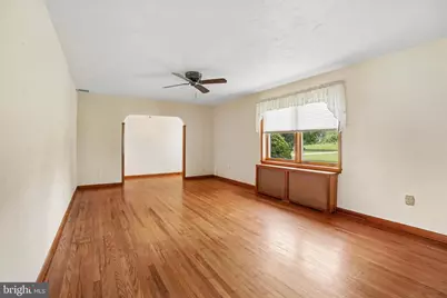 121 Eagle Road, Newtown, PA 18940 - Photo 3