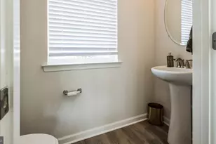 330 Lantern Ct, Sellersville, PA 18960 - Photo 17
