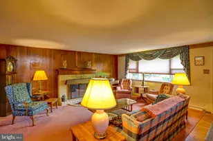 250 Stratford Dr, Southampton, PA 18966 - Photo 5