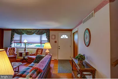 250 Stratford Drive, Southampton, PA 18966 - Photo 3