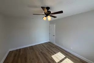 2718 Bellview Dr, Bensalem, PA 19020 - Photo 15