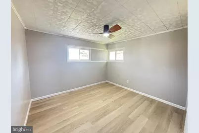 103 Holly Drive, Levittown, PA 19055 - Photo 13