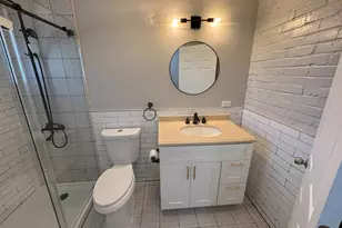 103 Holly Dr, Levittown, PA 19055 - Photo 9
