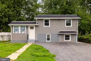 3704 Spruce St, Bristol, PA 19007 - Photo 1