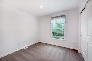 20 Kennedy Dr, Fairless Hills, PA 19030 - Photo 9