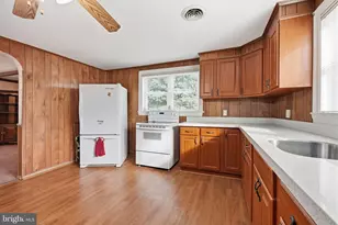 539 Wallace Ave, Bensalem, PA 19020 - Photo 9