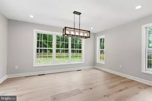 161 E Highland Ave, Langhorne, PA 19047 - Photo 13
