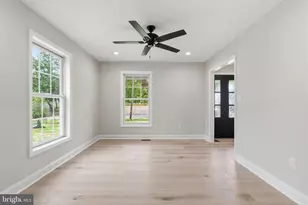161 E Highland Ave, Langhorne, PA 19047 - Photo 5
