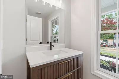 161 E Highland Avenue, Langhorne, PA 19047 - Photo 15